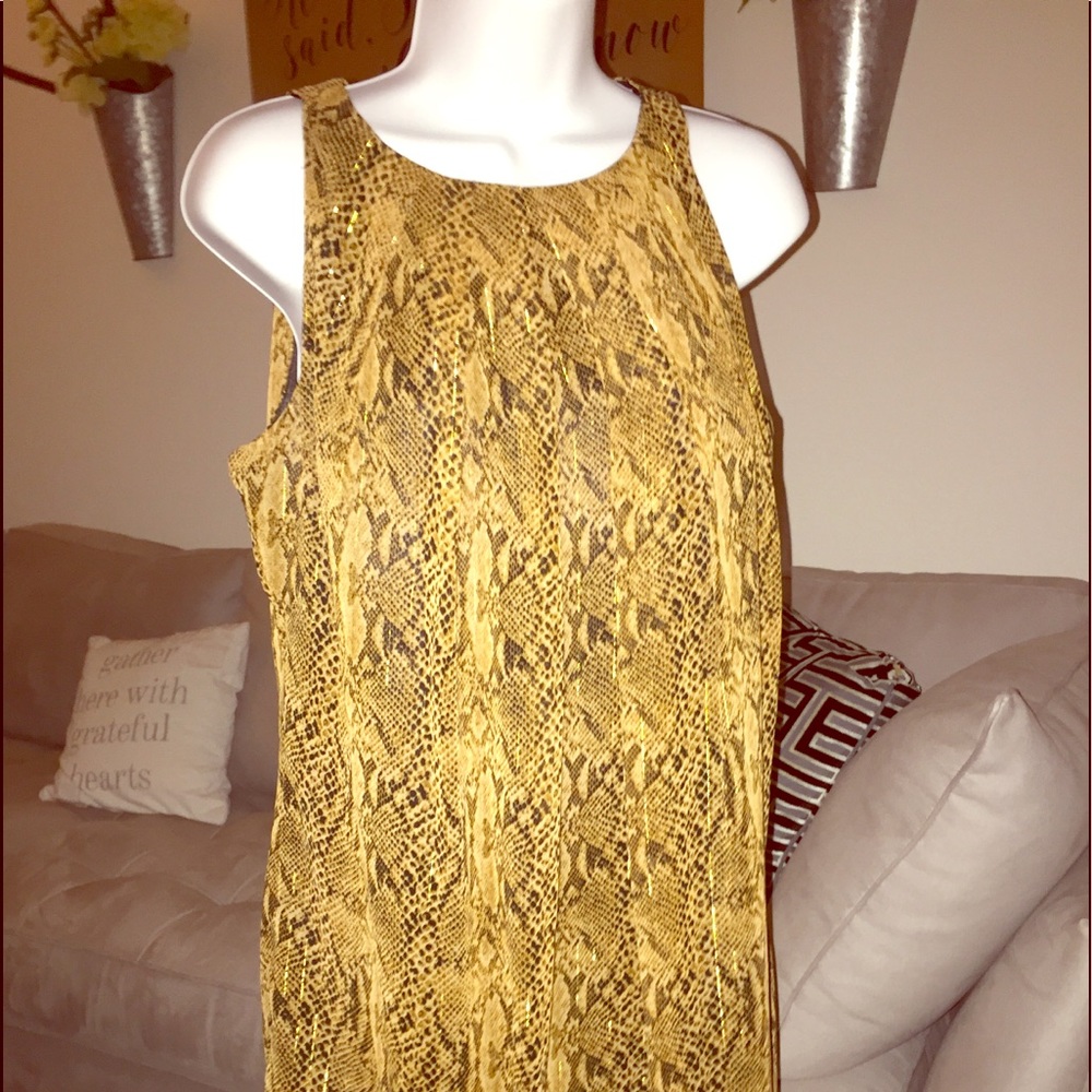 Knee length dress